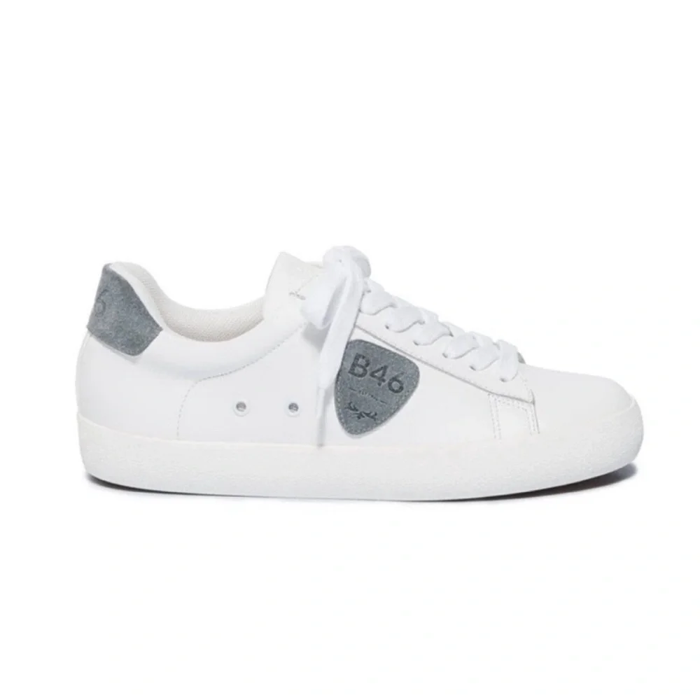 Bernardo Tatum Leather Logo Sneakers Low-Top Sneakers B46 NWOT Size 9 - Picture 3 of 14